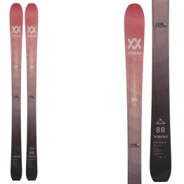 Volkl s’élève au-dessus des skis plats de 88W