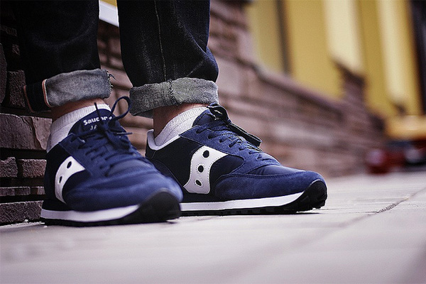 saucony storia