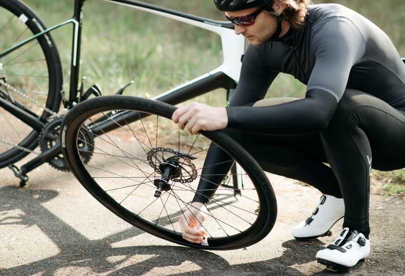 Montaggio kit per bicicletta elettrica