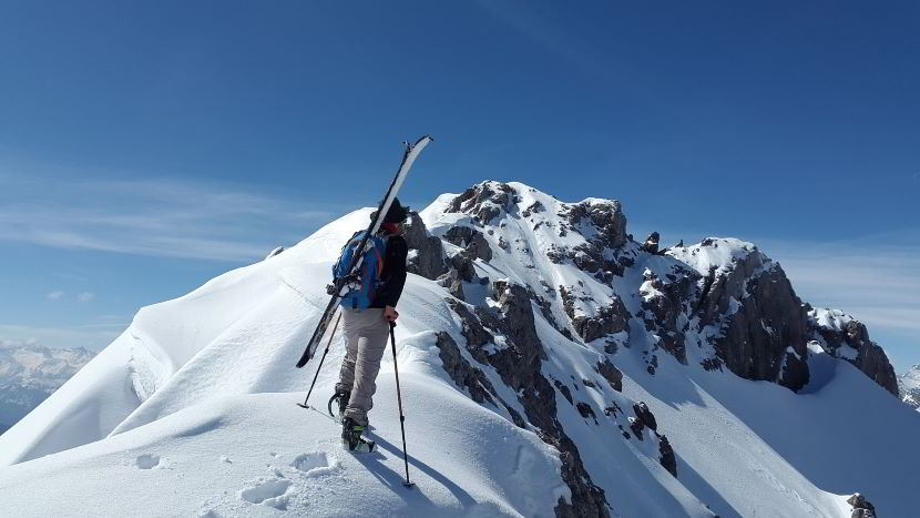 Scopri dove fare sci alpinismo in base alla propria esperienza.